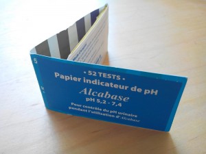 Comment tester son acidite urinaire - papier PH